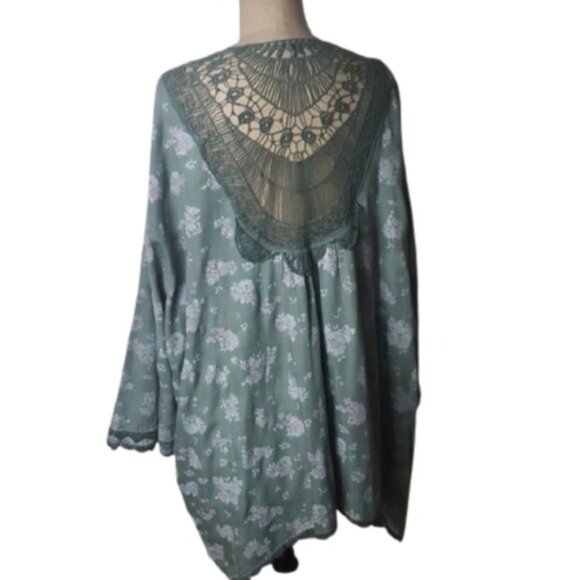 Anthropologie Billy T crochet mint and floral  back kimono cardigan cover up - Picture 1 of 10